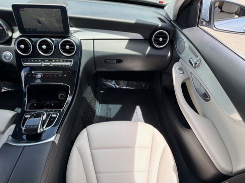 Used 2015 Mercedes-Benz C 300 4MATIC Sedan image 28