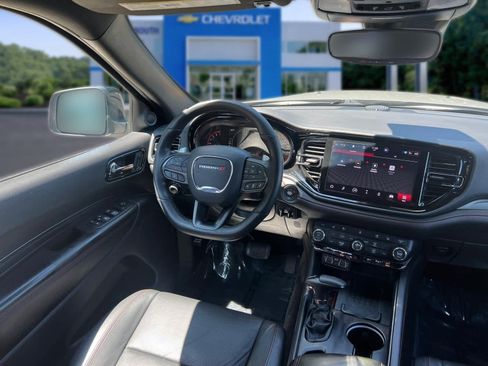 Used 2025 Dodge Durango GT AWD/4WD image 34