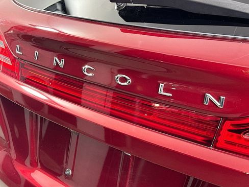 Used 2018 Lincoln MKC Reserve w/ Lincoln MKC Climate Package image 34