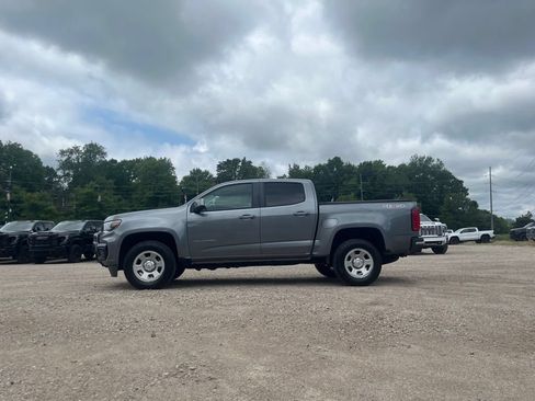 Used 2022 Chevrolet Colorado W/T AWD/4WD image 16