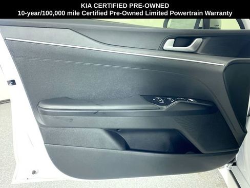 Used 2023 Kia K5 LXS image 18