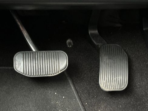 Used 2023 Ford Expedition Max Limited image 45