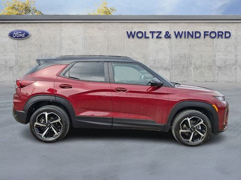 Used 2023 Chevrolet TrailBlazer RS w/ Convenience Package image 7