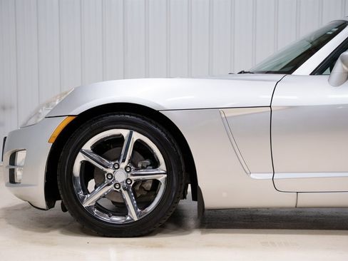 Used 2008 Saturn Sky w/ Premium Trim Package RWD image 3