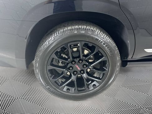 Used 2023 GMC Yukon Denali AWD/4WD image 29