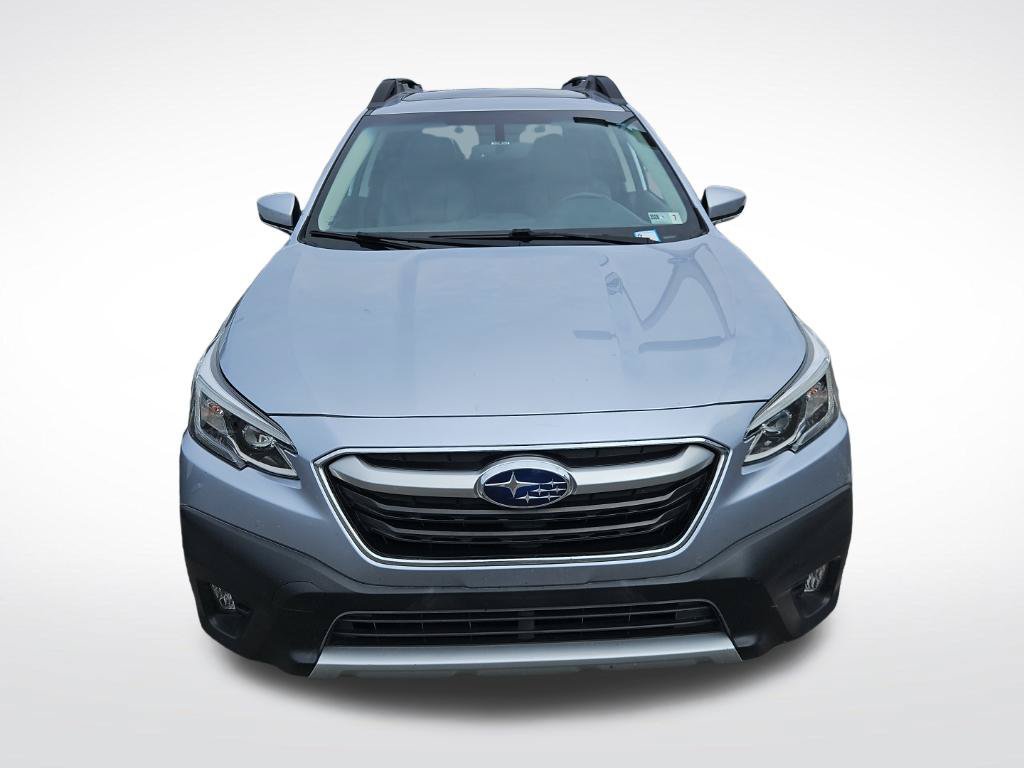 Used 2020 Subaru Outback Limited w/ Popular Package #2 AWD/4WD image 2
