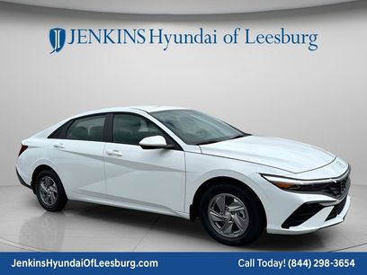 New 2026 Hyundai Elantra SE