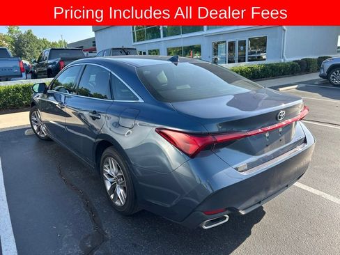 Used 2020 Toyota Avalon XLE FWD image 7