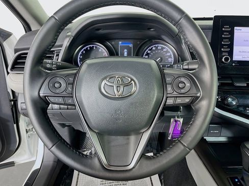 Used 2023 Toyota Camry SE FWD image 14