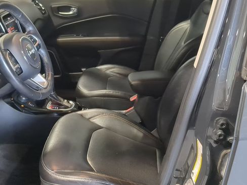 Used 2018 Jeep Compass Limited AWD/4WD image 20