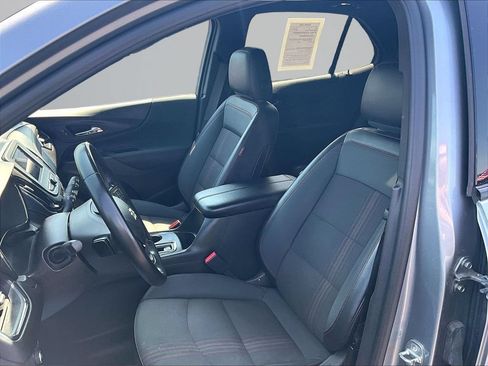 Used 2023 Chevrolet Equinox RS w/ LPO, Floor Liner Package FWD image 23