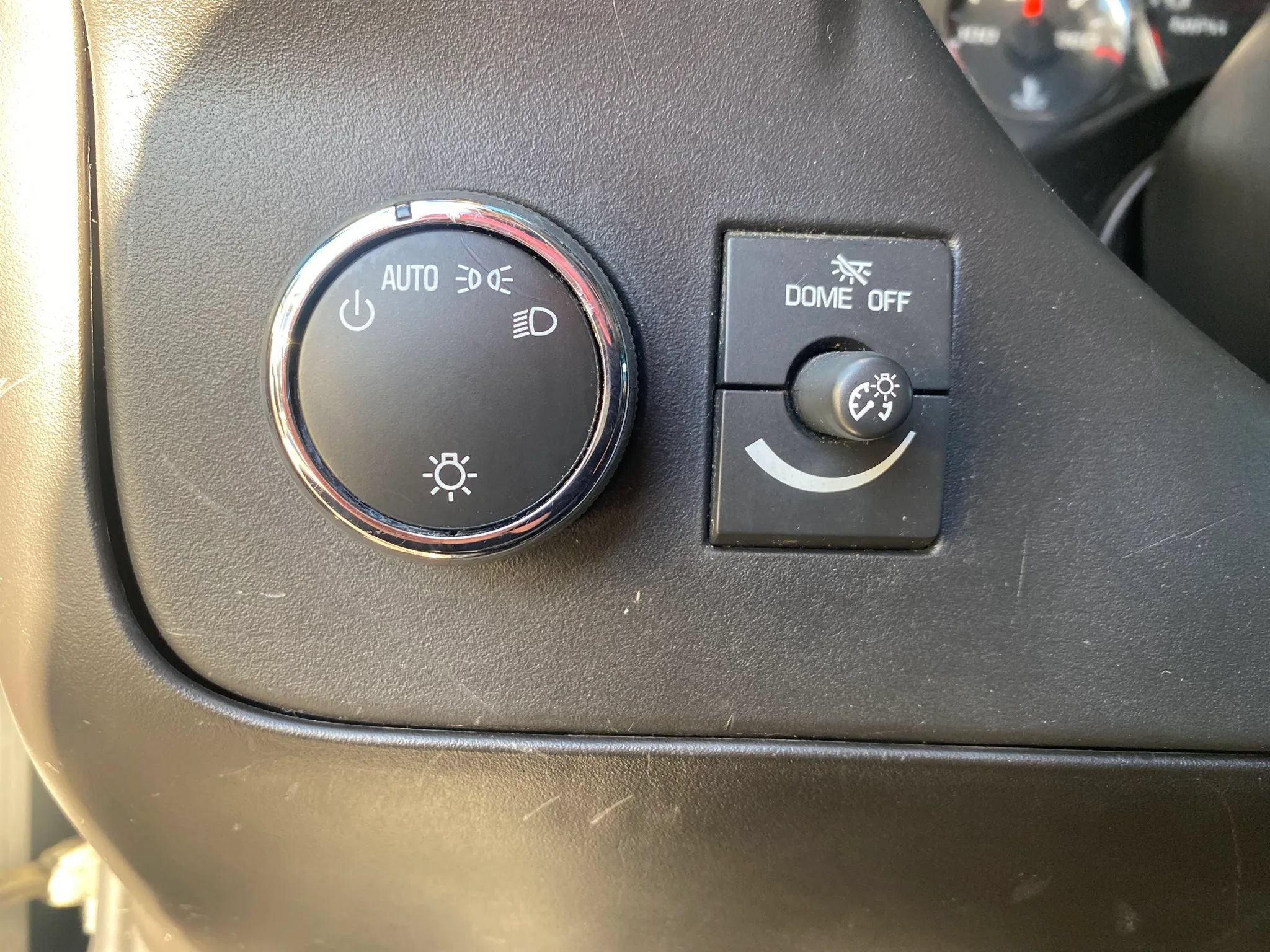 Used 2014 Chevrolet Express 1500 AWD image 14