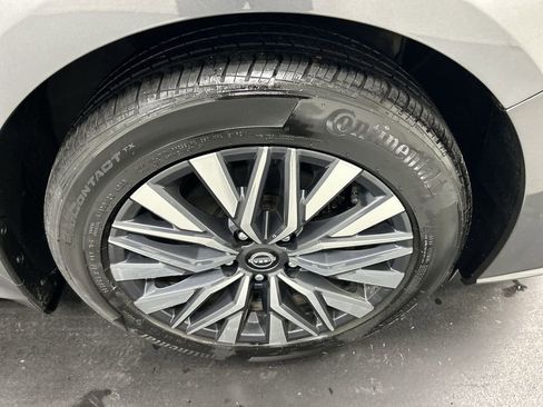 Used 2023 Nissan Altima 2.5 SV image 8