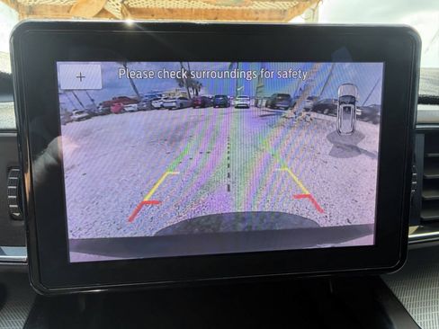 Used 2020 Ford Explorer XLT w/ Equipment Group 202A RWD image 22
