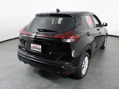 Certified 2022 Nissan Kicks S FWD image 13
