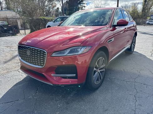Used 2022 Jaguar F-PACE S image 3