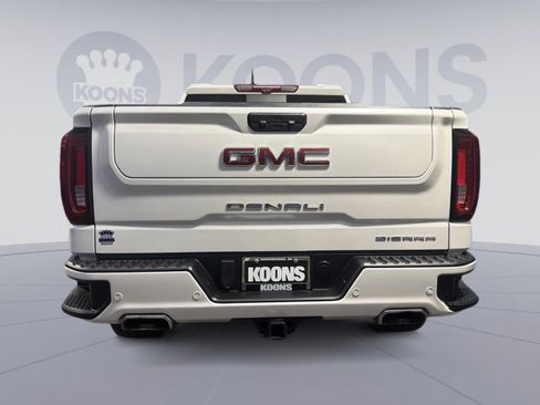 Used 2023 GMC Sierra 1500 Denali w/ Denali Reserve Package AWD/4WD image 5