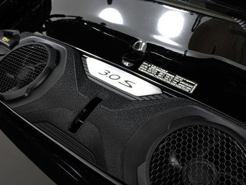 Used 2021 Porsche 911 Carrera S RWD image 38
