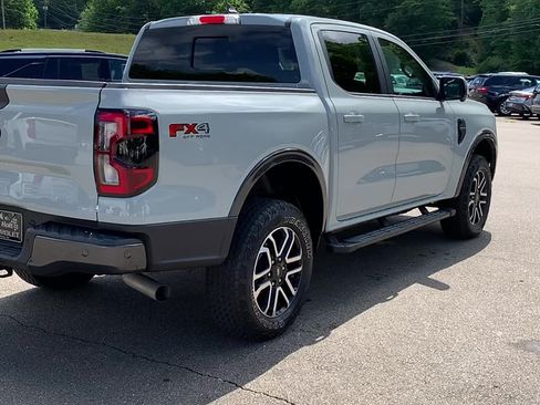 Used 2024 Ford Ranger Lariat w/ FX4 Off-Road Package AWD/4WD image 5