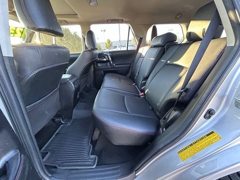 Used 2023 Toyota 4Runner TRD Off-Road Premium w/ Moonroof Package AWD/4WD image 27