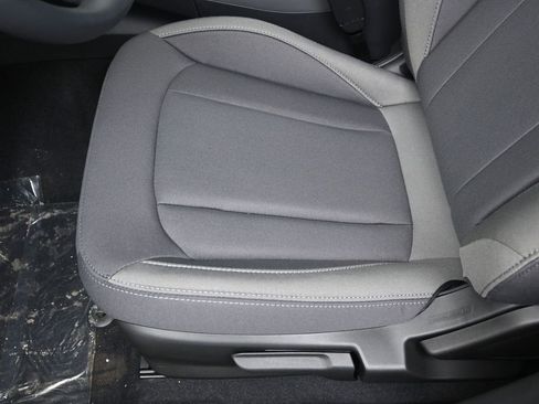 Used 2025 Subaru Crosstrek 2.0i Premium AWD/4WD image 22