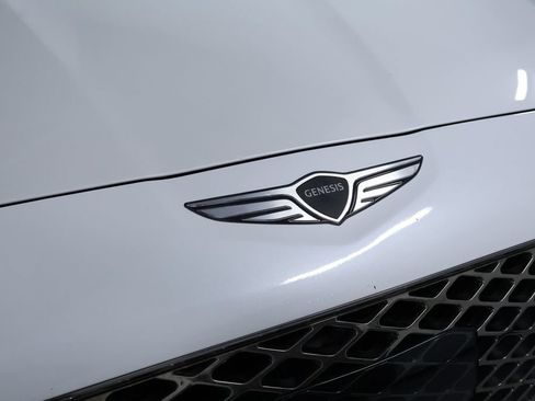 Used 2025 Genesis G70 2.5T AWD/4WD image 9
