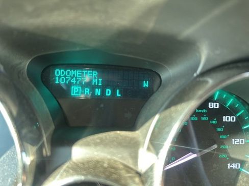 Used 2015 Buick Enclave Leather image 16