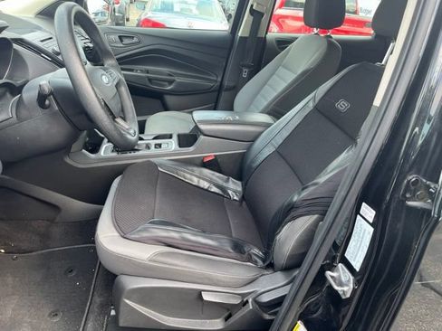 Used 2017 Ford Escape S FWD image 10