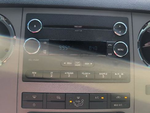 Used 2016 Ford F250 XLT w/ XLT Value Package image 13