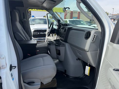 Used 2013 Ford E-150 and Econoline 150 w/ PWR Group RWD image 16