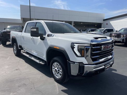 New 2026 GMC Sierra 2500 SLE w/ SLE Value Package; AWD/4WD image 8