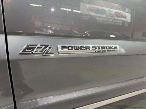 Used 2022 Ford F250 Limited w/ FX4 Off-Road Package image 12