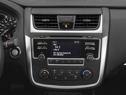 Used 2018 Nissan Altima 2.5 SR w/ SR Special Edition image 7