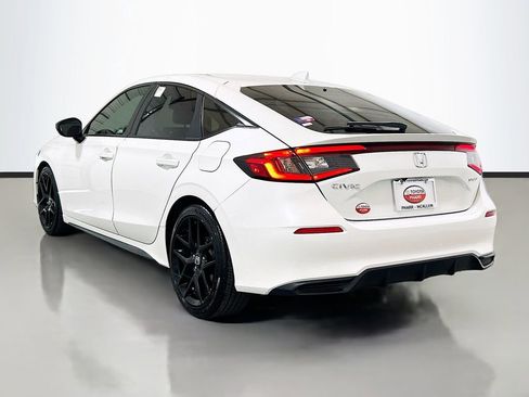 Used 2024 Honda Civic Sport image 6