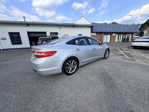 Used 2015 Hyundai Azera FWD image 30