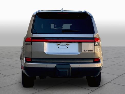 Used 2025 Lexus GX 550 w/ Accessory Package (2T) AWD/4WD image 5