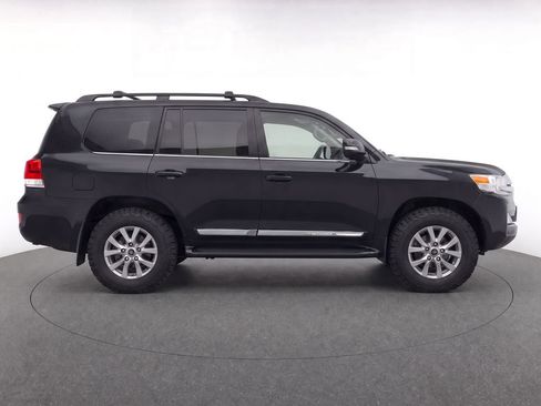 Used 2019 Toyota Land Cruiser AWD/4WD image 9