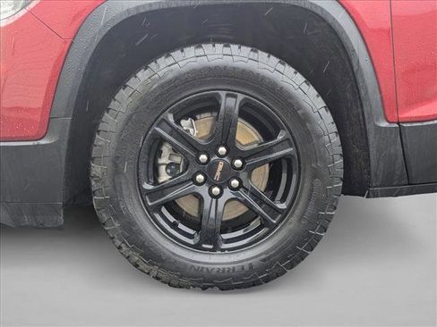 Used 2021 GMC Acadia AT4 w/ Preferred Package image 29