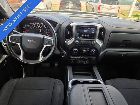 Used 2021 Chevrolet Silverado 1500 LT Trail Boss w/ Bed Protection Package AWD/4WD image 9