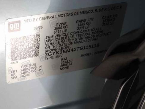 New 2026 Cadillac Optiq Sport 1 w/ LPO, Floor Liner Package image 38