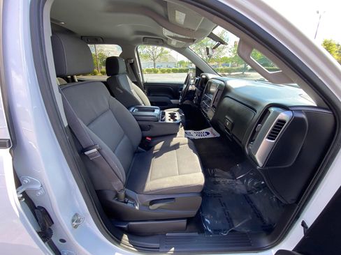 Used 2015 Chevrolet Silverado 1500 LT image 17