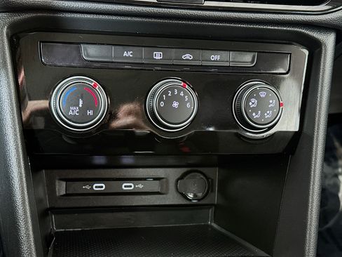 Used 2024 Volkswagen Taos S image 15