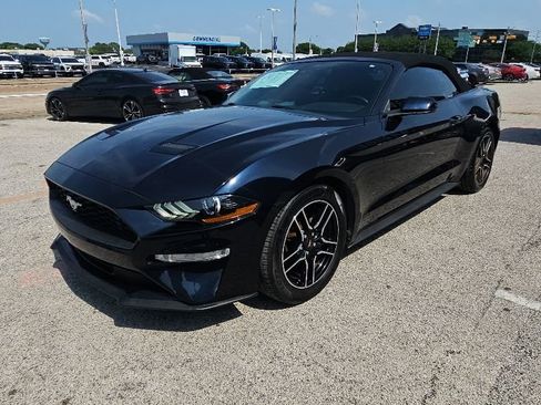 Used 2021 Ford Mustang Premium RWD image 3