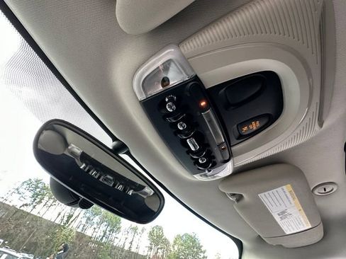 Used 2015 MINI Cooper 2-Door Hardtop image 27