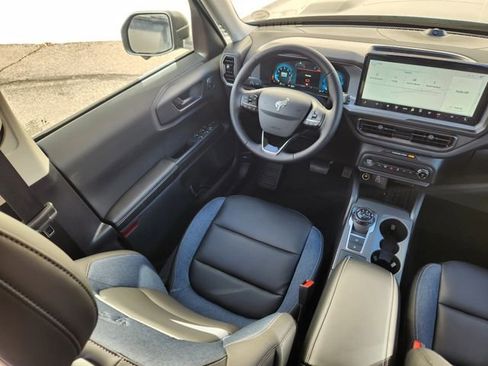 New 2025 Ford Bronco Sport Outer Banks w/ Outer Banks Tech Package+ image 10