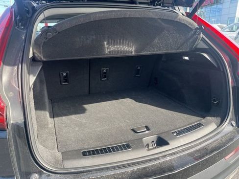 Used 2019 Cadillac XT4 Premium Luxury w/ Technology Package image 22