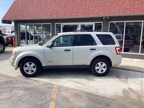 Used 2008 Ford Escape XLT FWD image 6