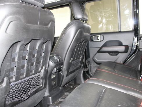 Used 2018 Jeep Wrangler Unlimited Rubicon w/ Steel Bumper Group AWD/4WD image 22
