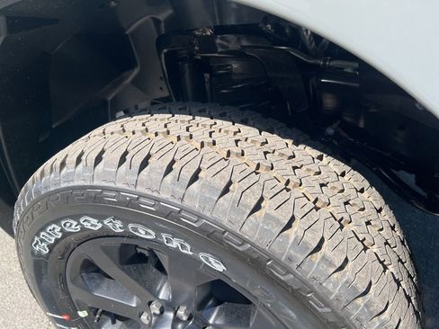New 2026 RAM 2500 Big Horn AWD/4WD image 12