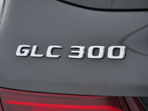 Certified 2021 Mercedes-Benz GLC 300 4MATIC w/ Premium Package image 7